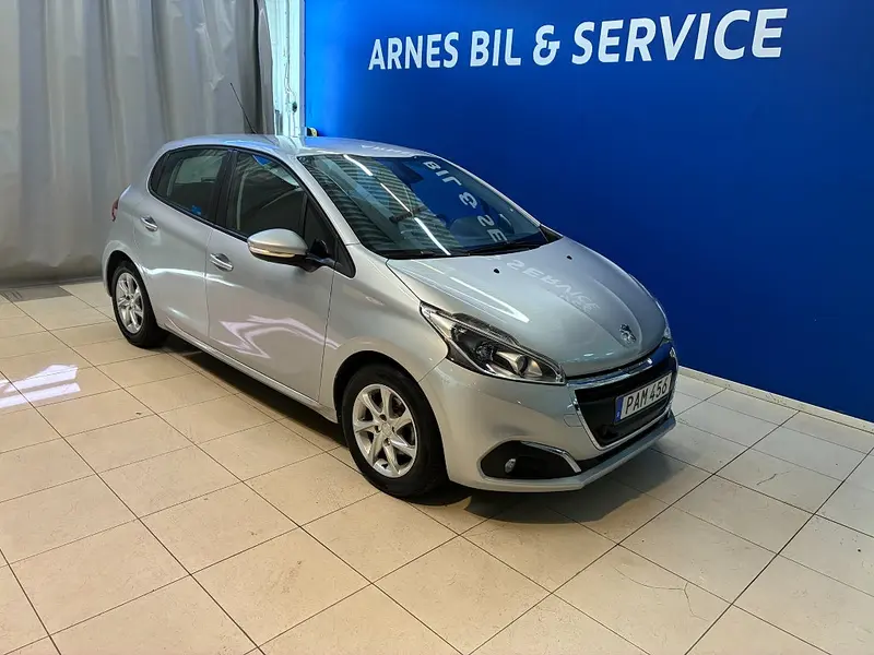 Peugeot 208 2016