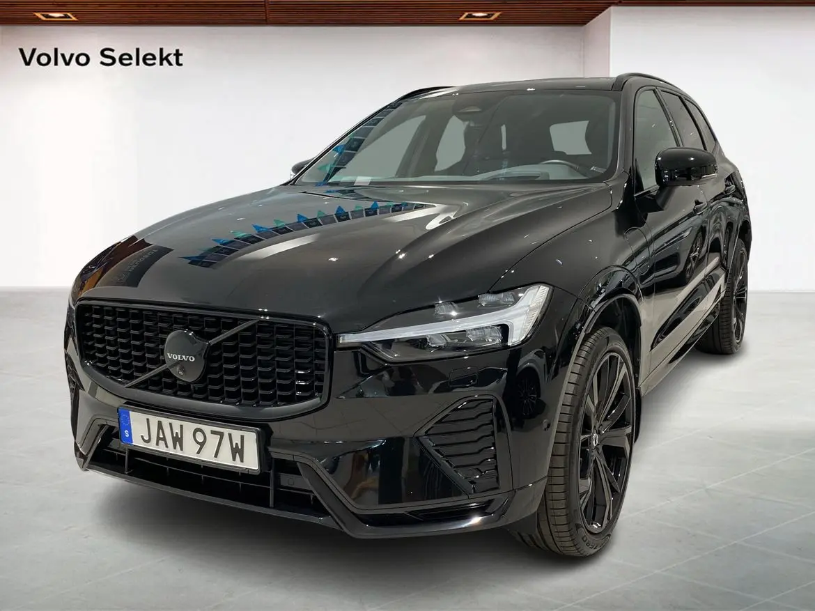 Volvo XC60 2025