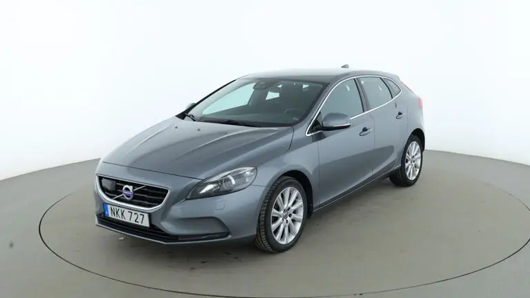 Volvo V40 2015
