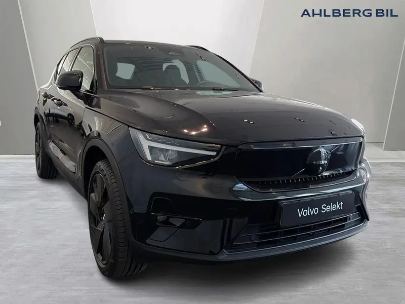 Volvo EX40 2025