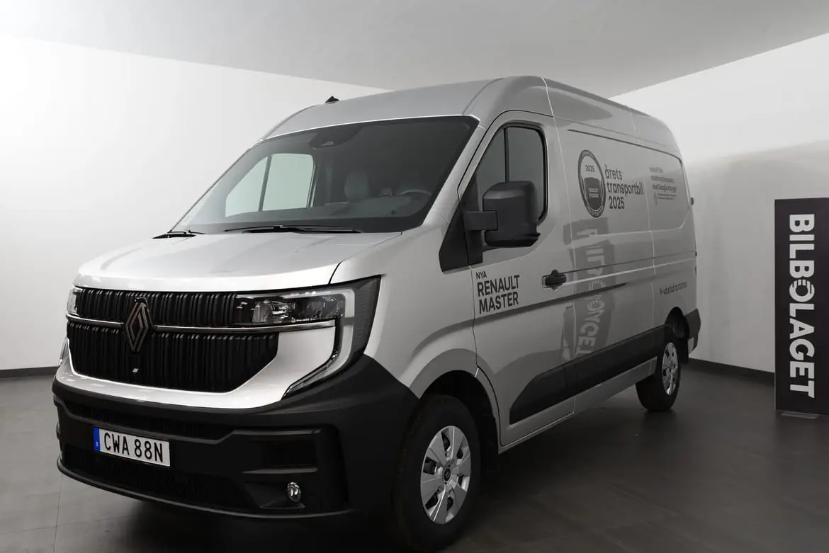 Renault Master 2025