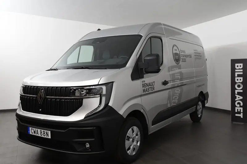 Renault Master 2025