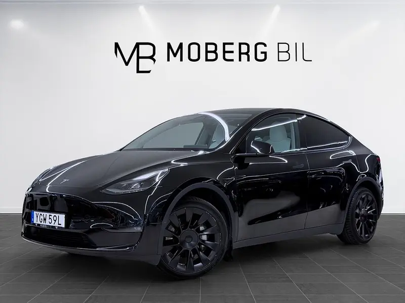 Tesla Model Y 2024
