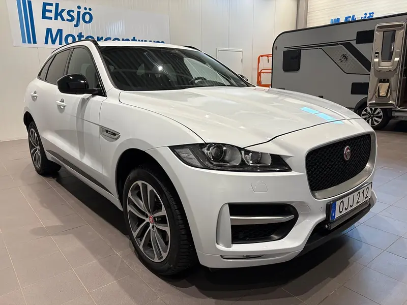 Jaguar F-Pace 2017