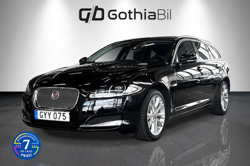 Jaguar XF 2015