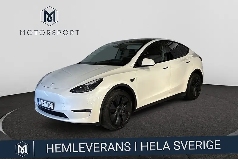 Tesla Model Y 2024