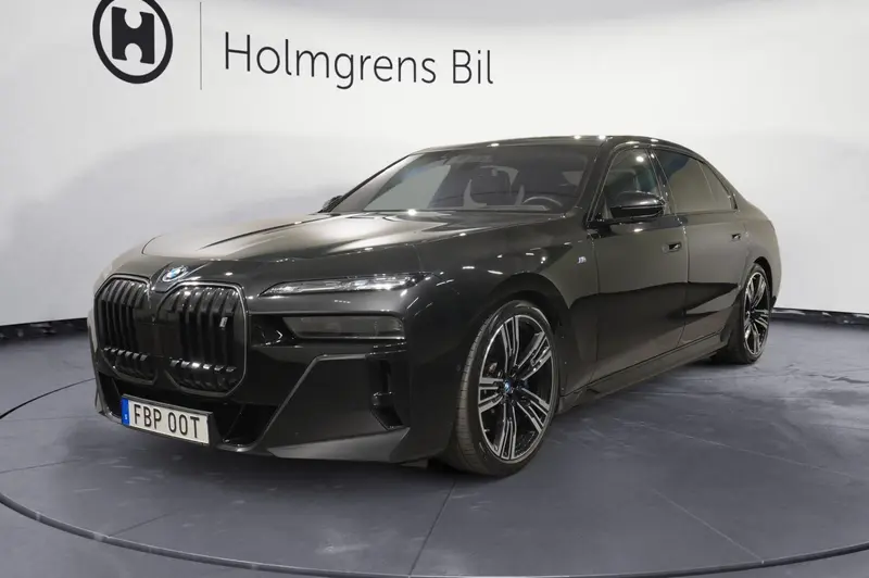 BMW i7 2023