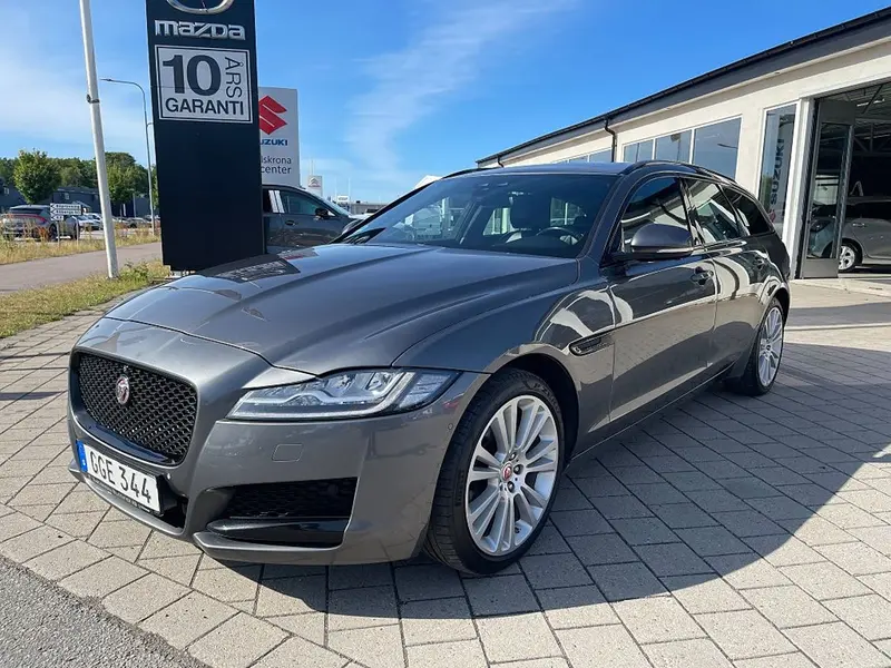 Jaguar XF 2018