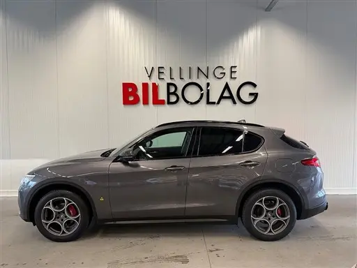 Alfa Romeo Stelvio 2019