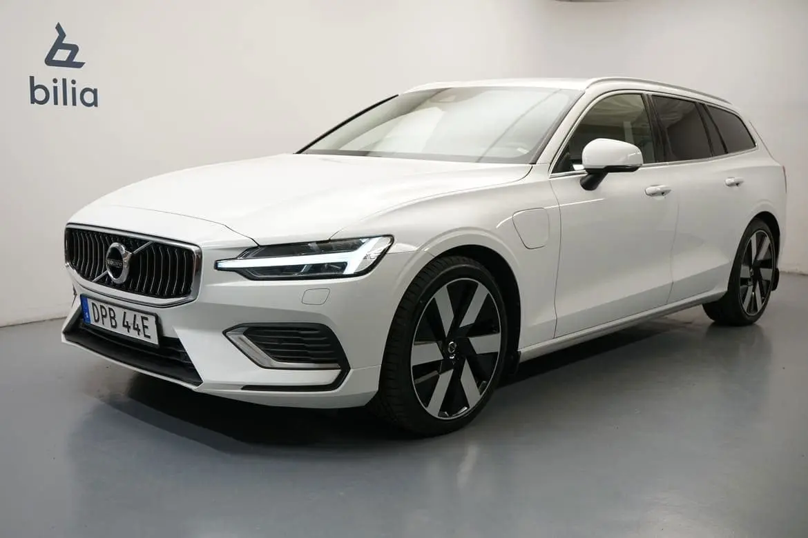 Volvo V60 2022