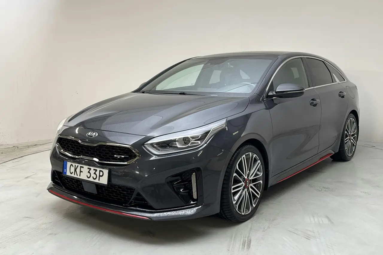 Kia ProCeed 2021