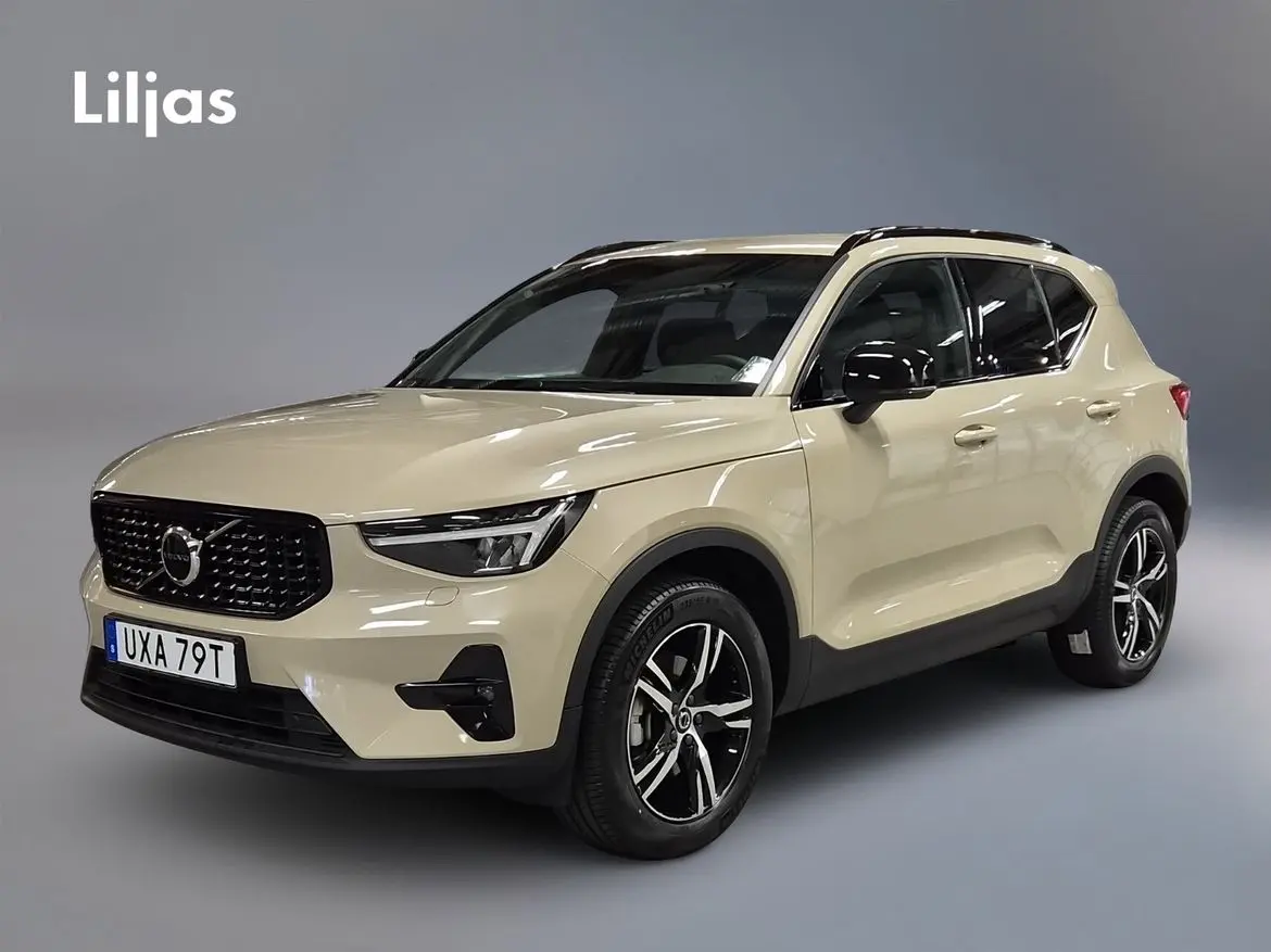 Volvo XC40 2026