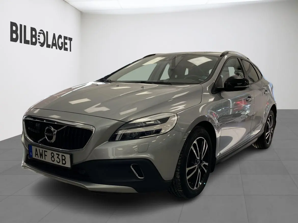 Volvo V40 2019