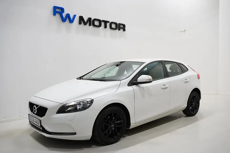 Volvo V40 2018