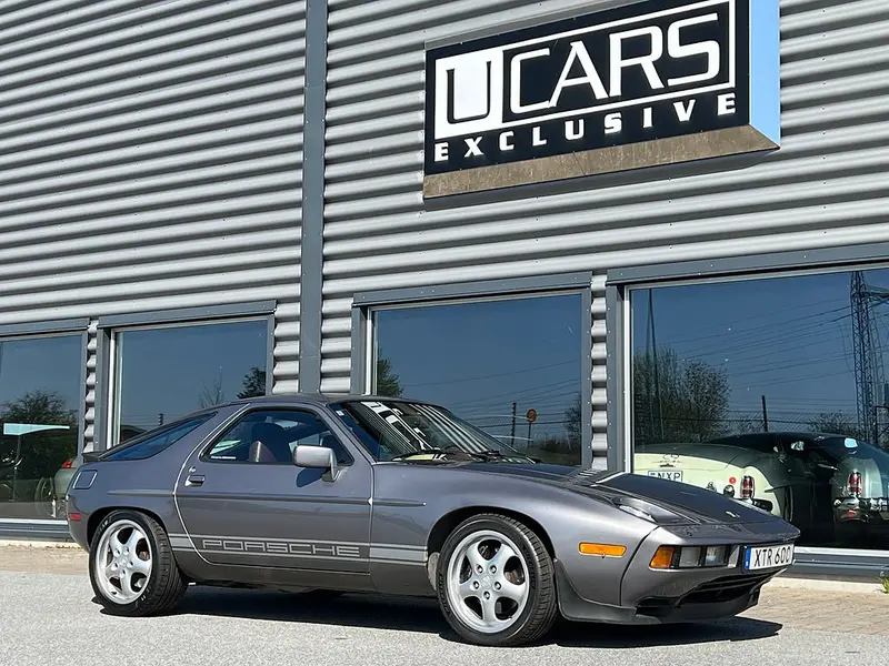 Porsche 928 1986