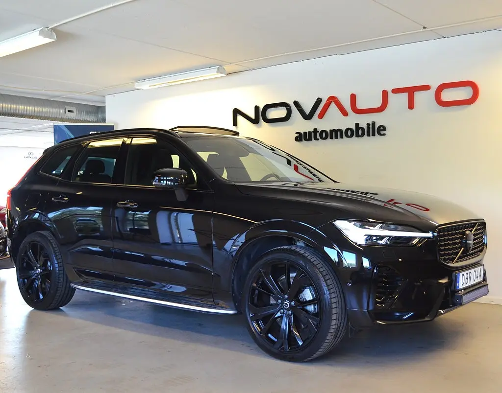 Volvo XC60 2025