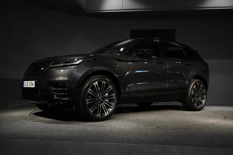 Land Rover Range Rover Velar 2026