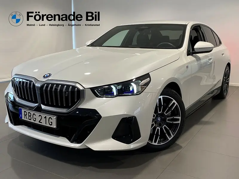 BMW i5 2024