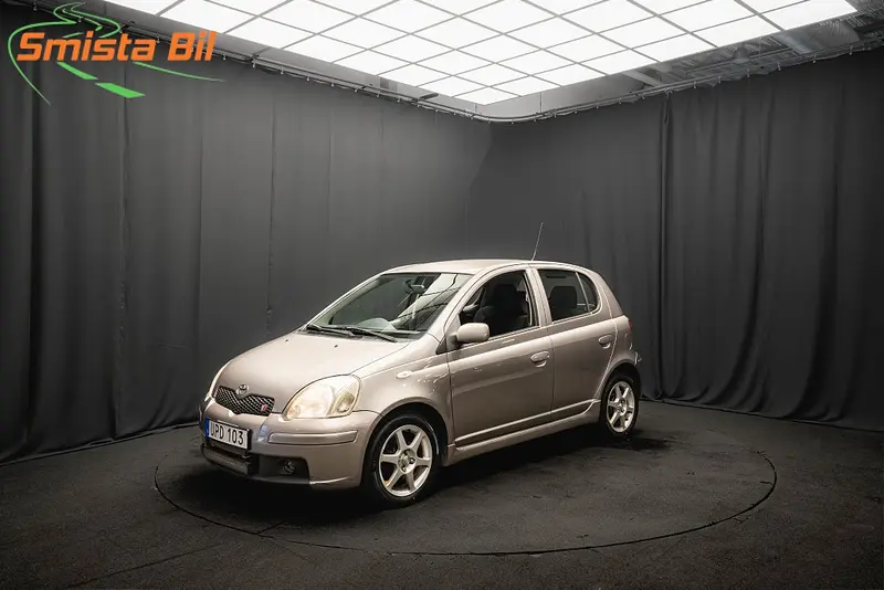 Toyota Yaris 2003