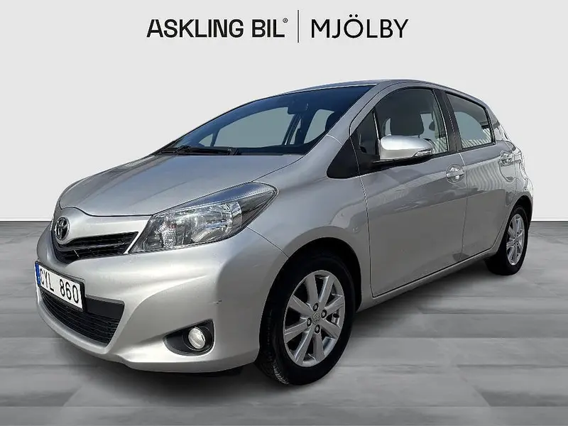 Toyota Yaris 2012