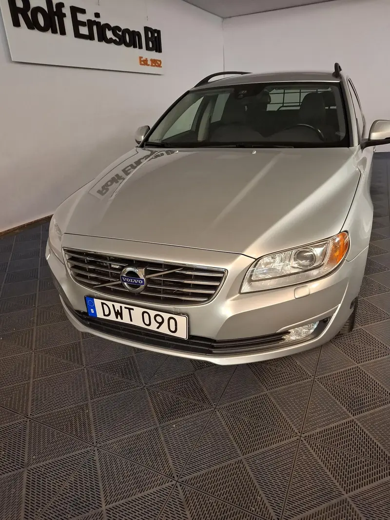Volvo V70 2014