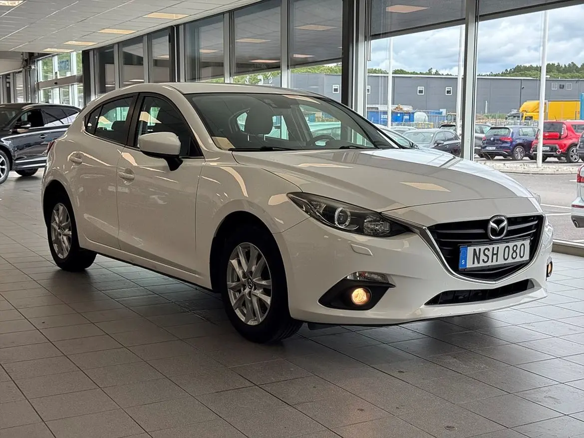 Mazda 3 2015