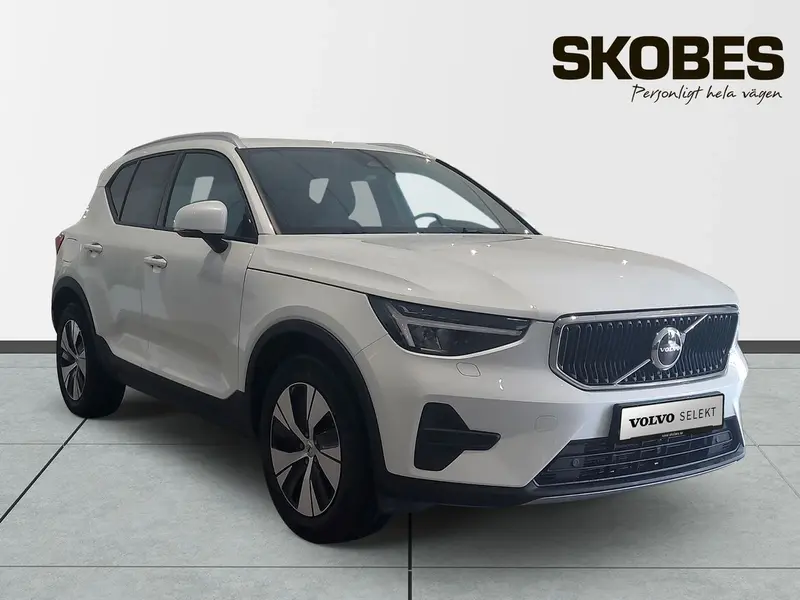 Volvo XC40 2025