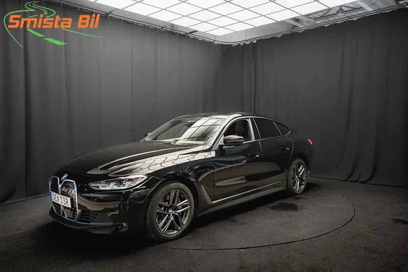 BMW i4 2023