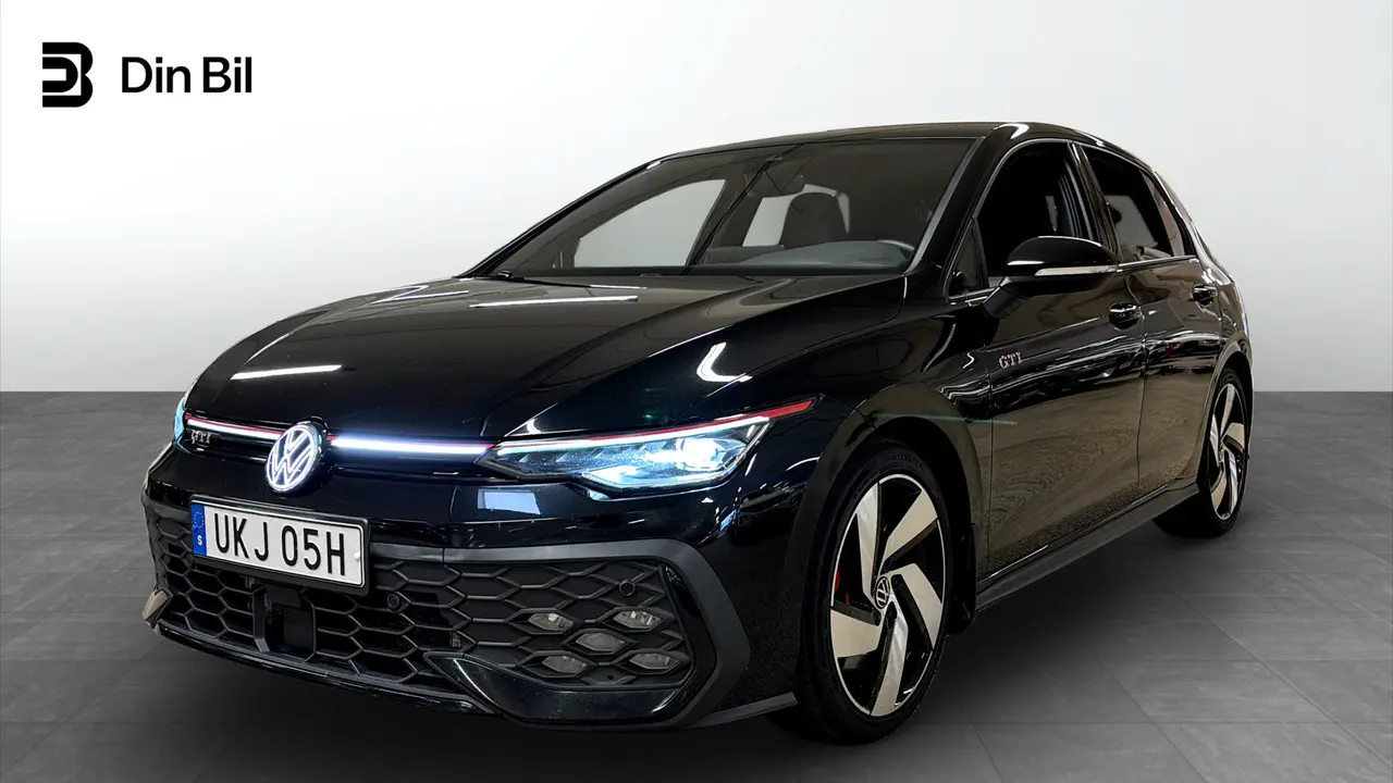Volkswagen Golf 2025
