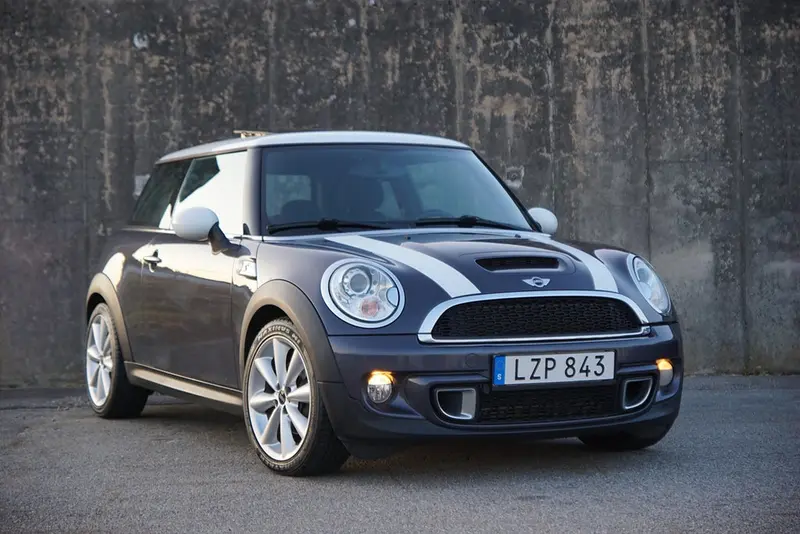 MINI Cooper 2012