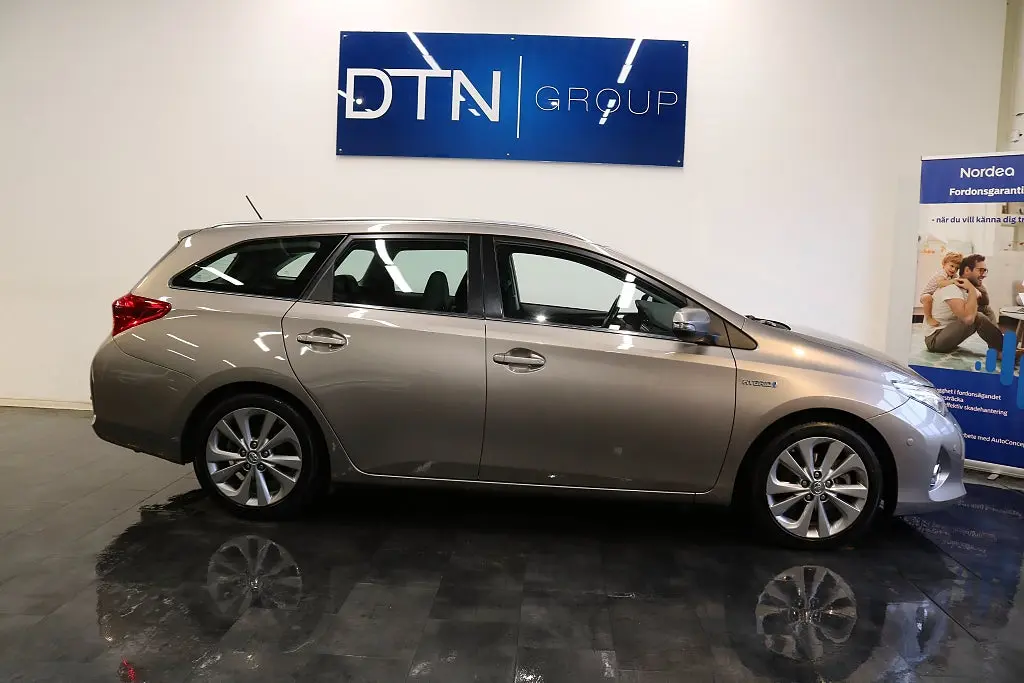 Toyota Auris 2014
