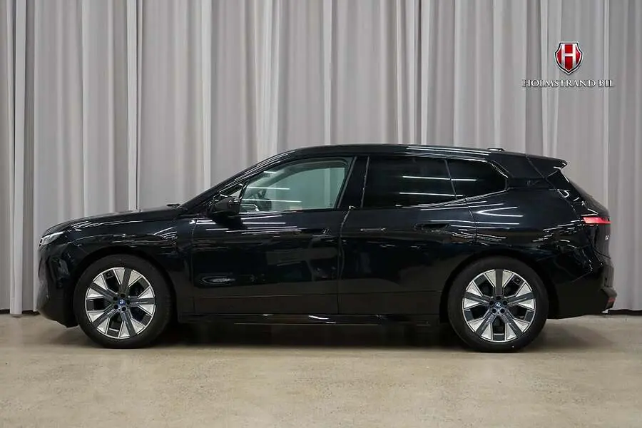 BMW iX 2023