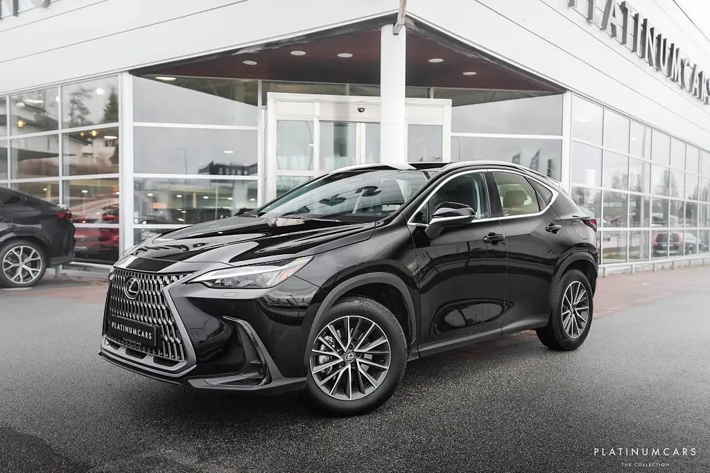 Lexus NX 2025