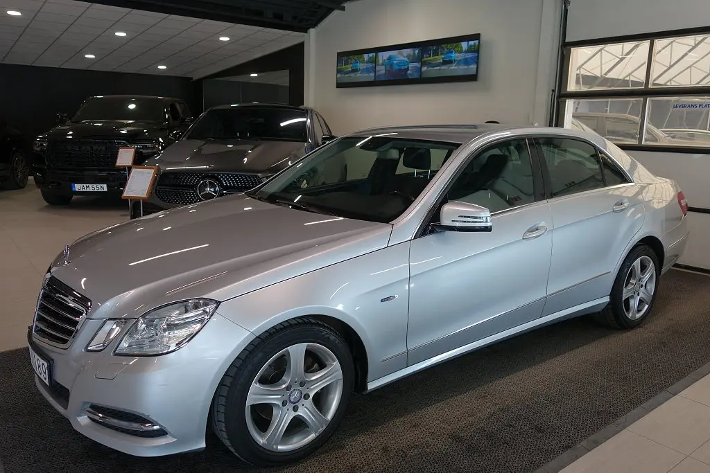 Mercedes-Benz E-Klass 2011