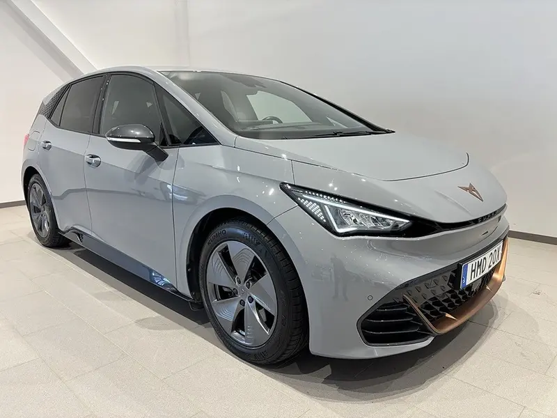 CUPRA Born 2023
