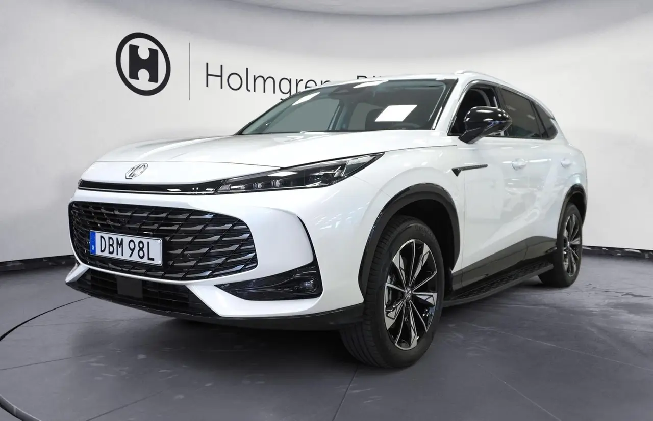 MG HS 2025