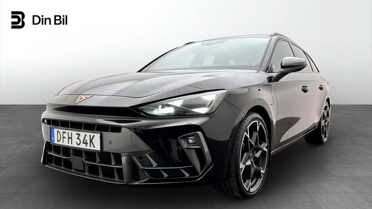 CUPRA Leon 2025