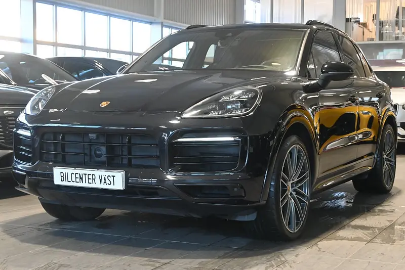 Porsche Cayenne 2021