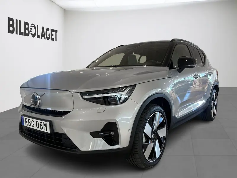 Volvo EX40 2025