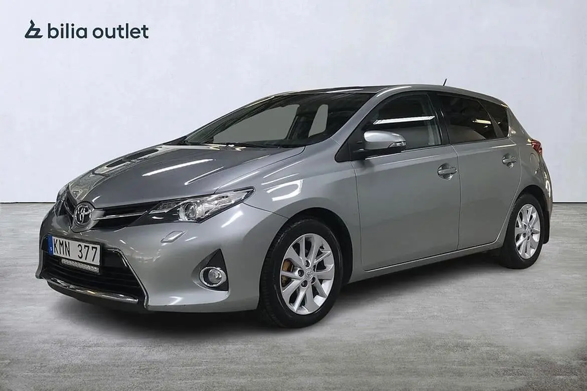 Toyota Auris 2013