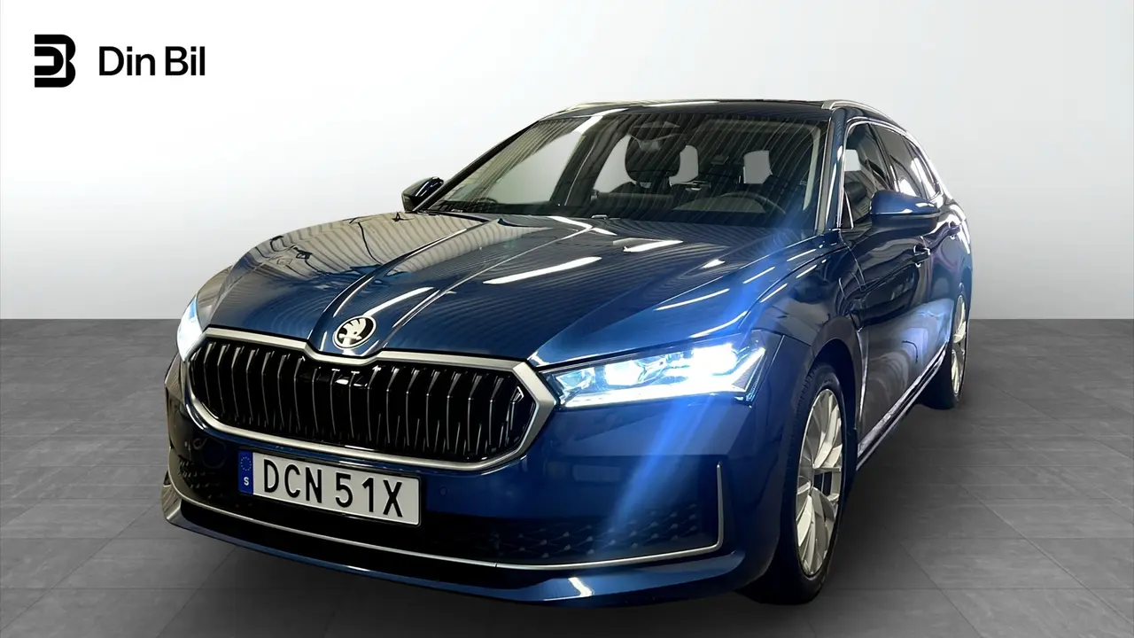 Skoda Superb 2025