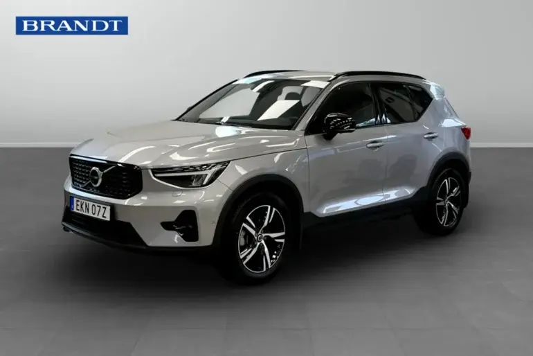 Volvo XC40 2026