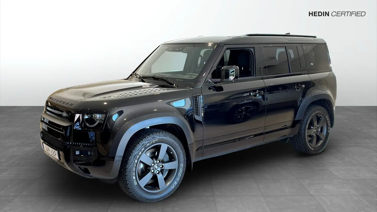 Land Rover Defender 2024