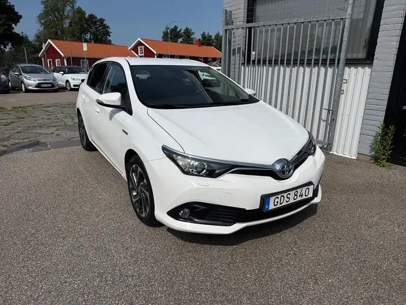 Toyota Auris 2016
