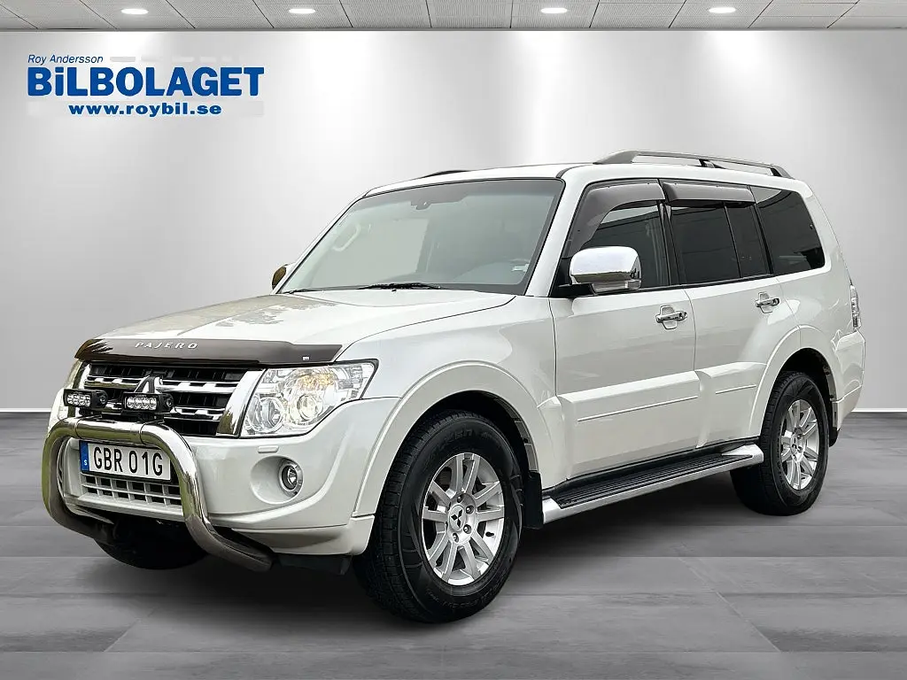 Mitsubishi Pajero 2014