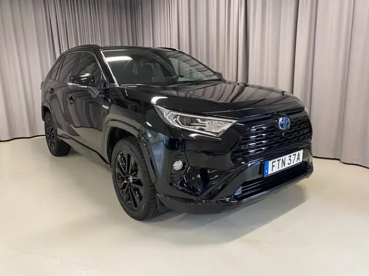 Toyota RAV4 2021