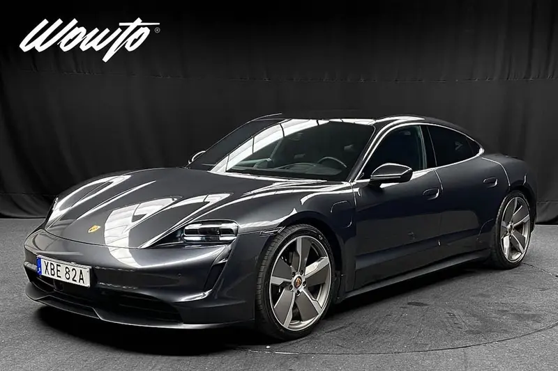 Porsche Taycan 2021