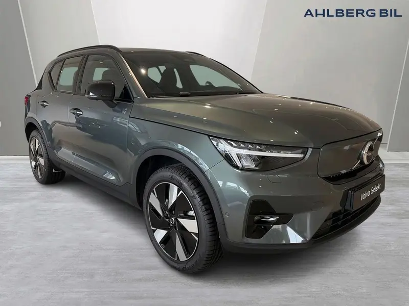 Volvo EX40 2026