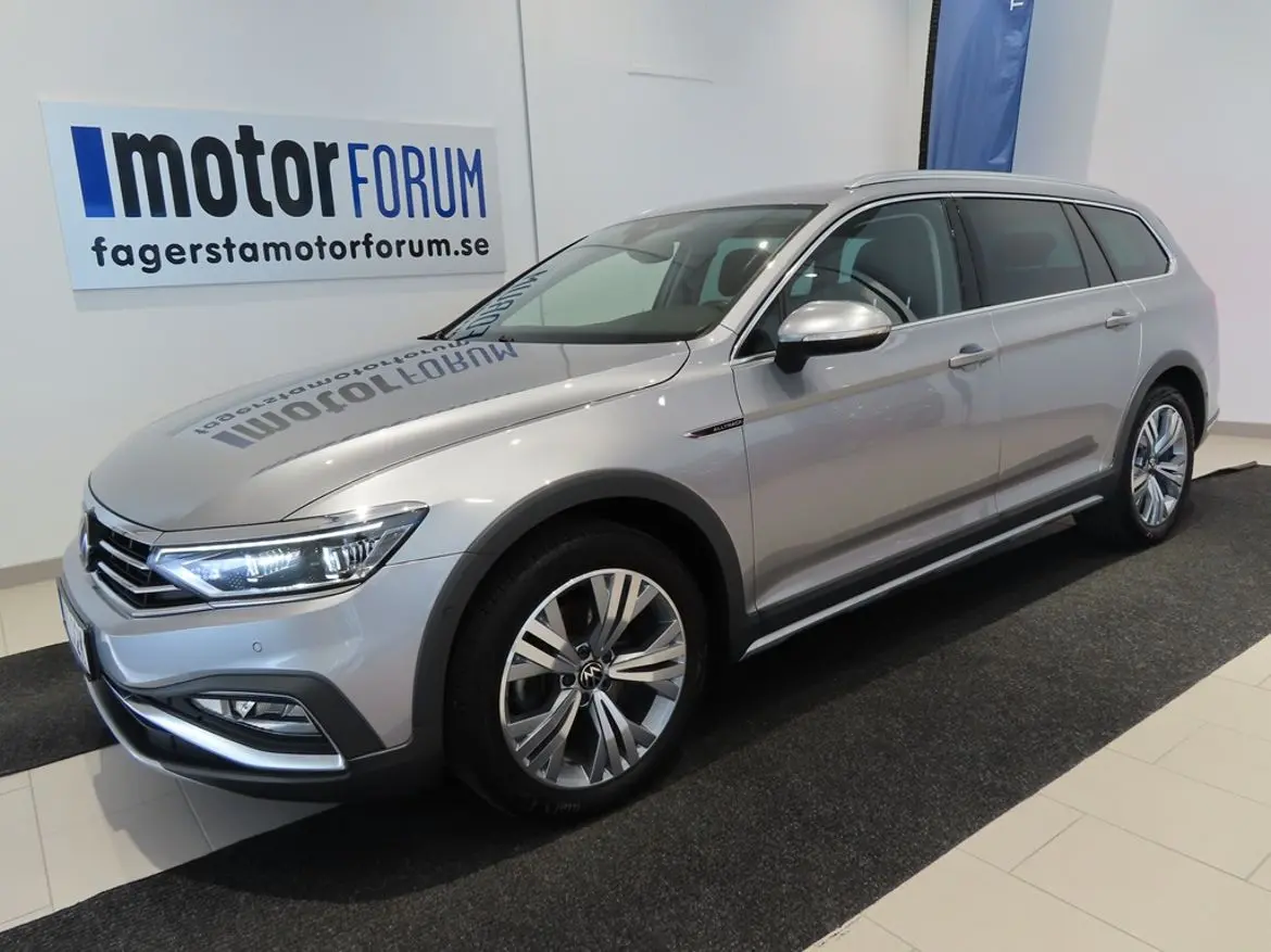 Volkswagen Passat 2023
