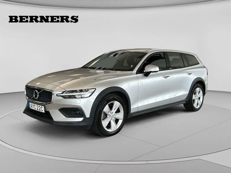 Volvo V60 2021